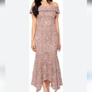 NWT $309 Xscape Women's Off-The-Shoulder Lace Handkerchief-Hem Dress In 14W
